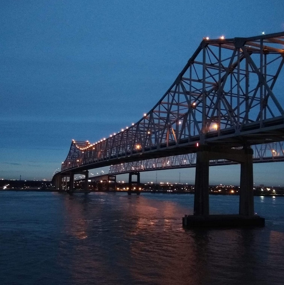 Meet your Posher, Ami